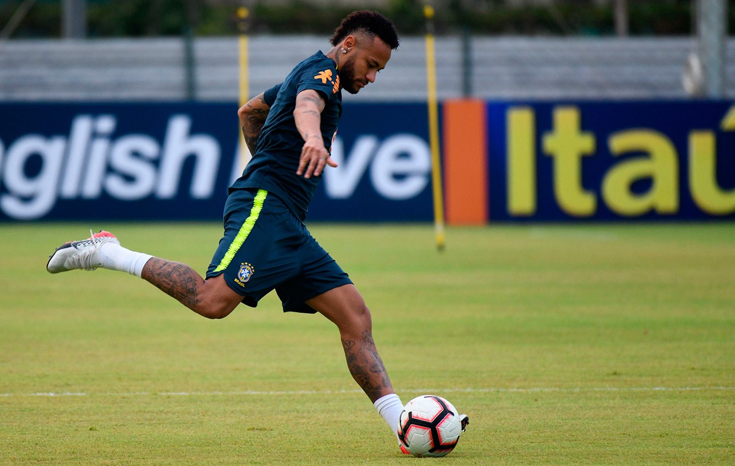 Neymar Jr In a training of Brazil
