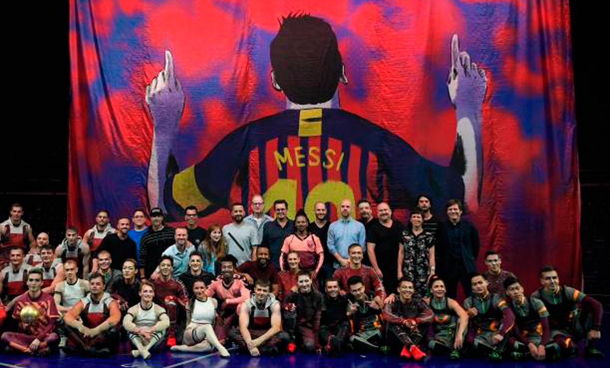 Messi, leading in the Cirque du Soleil