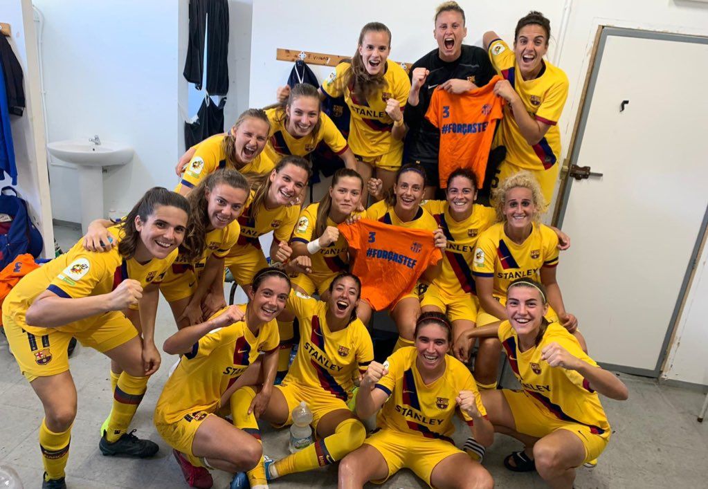 Las jugadoras celebran el triunfo ante el Huelva - Twitter FCB