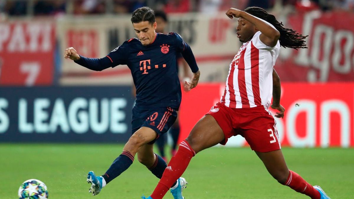 Philippe Coutinho in a match with Bayern Munich