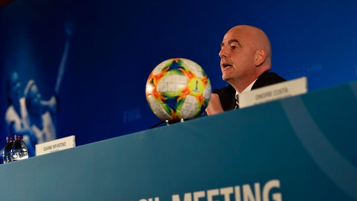 Gianni Infantino en el anuncio de la FIFA sobre el nuevo Mundial de Clubes