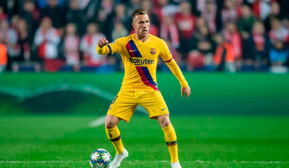 Arthur Melo, against the Slavia