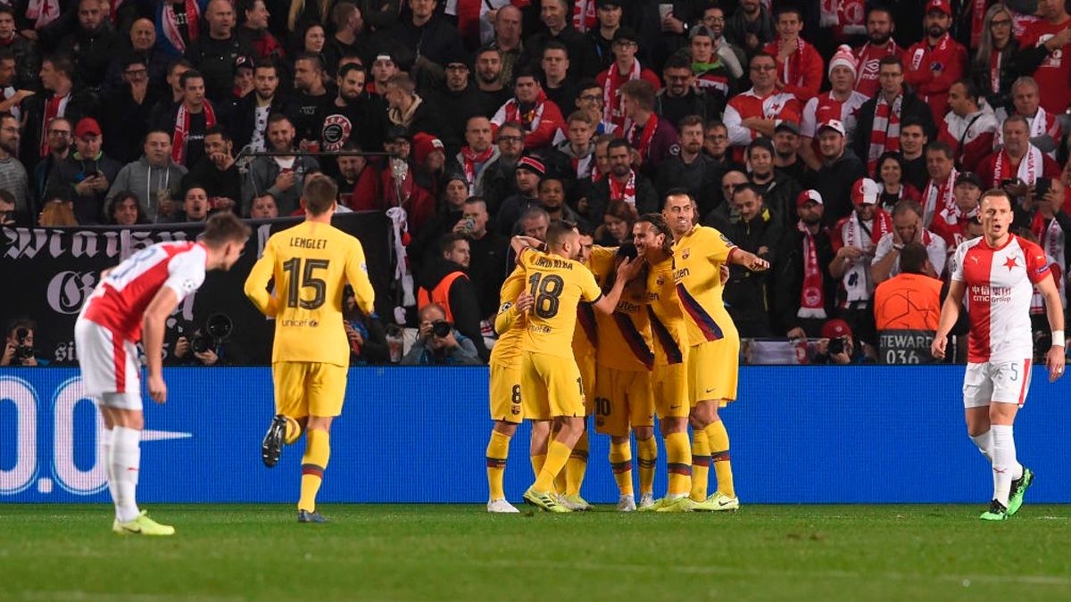 The Barça players celebrate a goal in the Champions League
