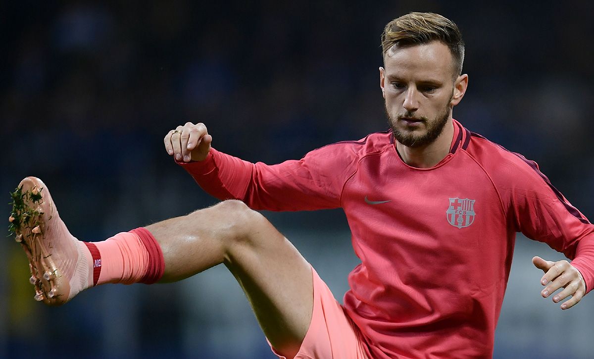 Ivan Rakitic, during a warming with FC Barcelona