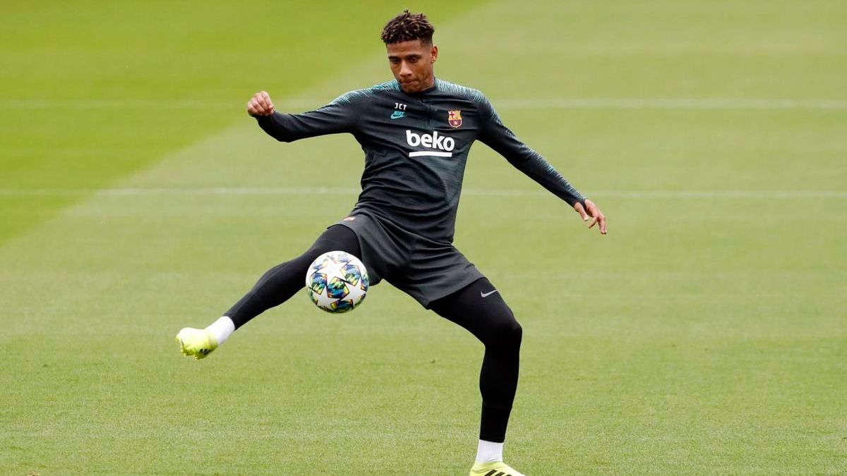 Jean-Clair Todibo in a training session of Barça | FCB