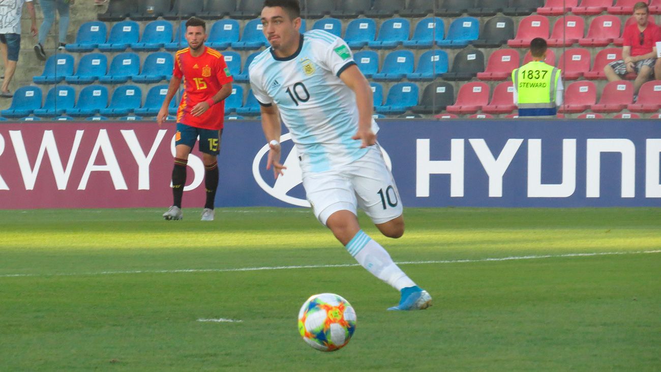 Palacios, el '10' de la selección argentina Sub-17 - Twitter Argentina