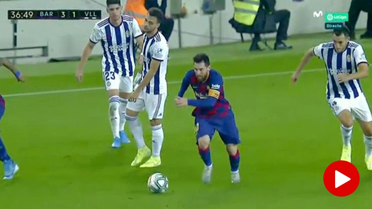 Caño de Messi a Óscar Plano