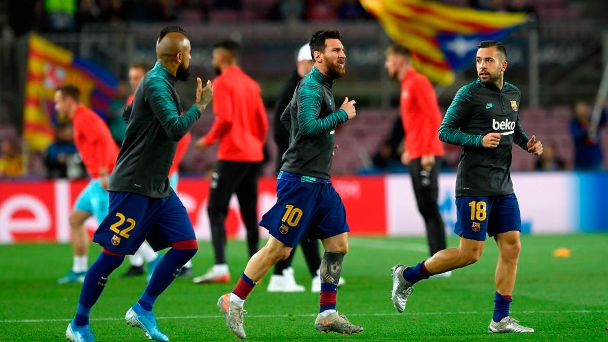 Jordi Alba en el calentamiento de un partido del Barça