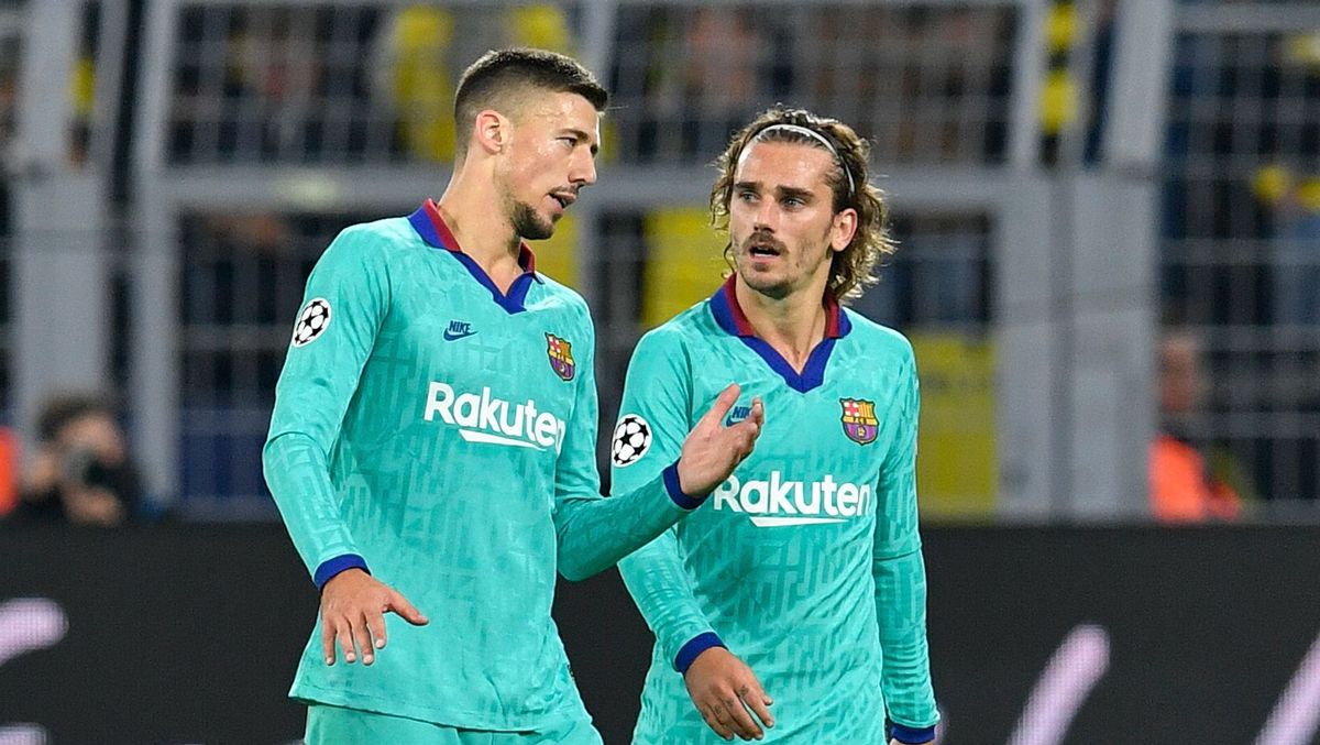 Clement Lenglet, beside Antoine Griezmann