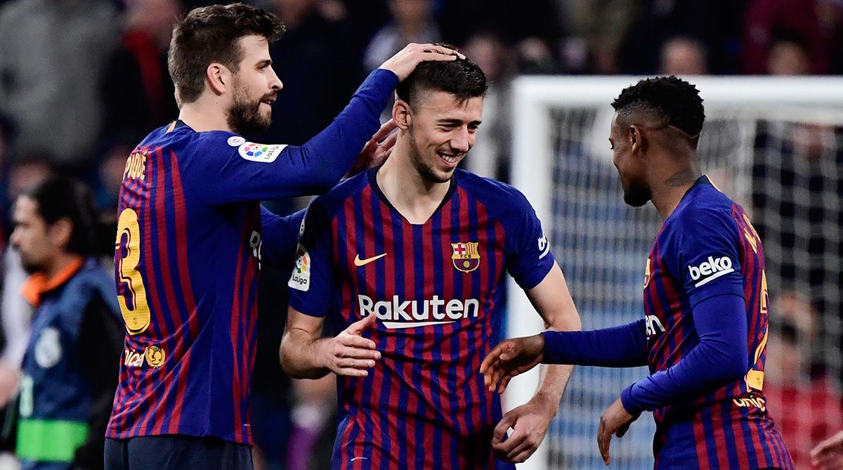 Piqué, Lenglet and Semedo, celebrating a goal with Barça