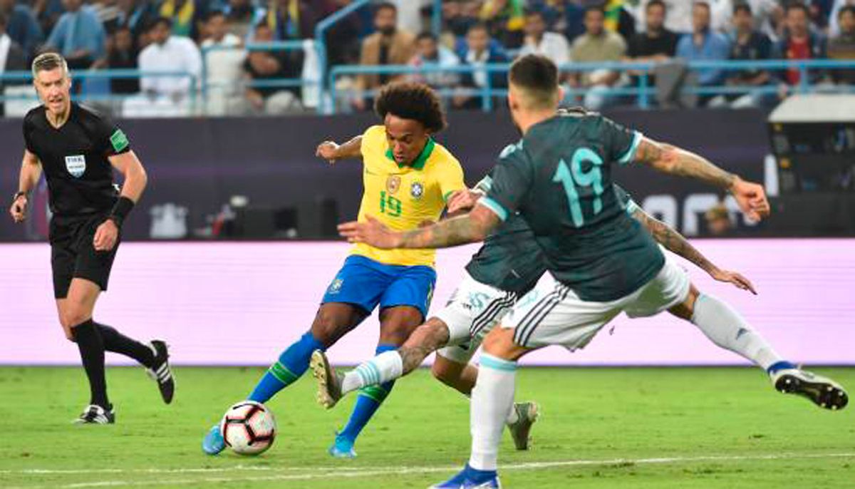 Willian in the match against Argentina