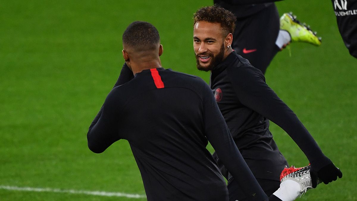 Neymar in a training session before the Real Madrid-PSG