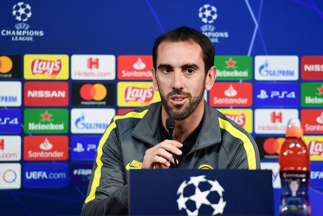 Diego Godín in press conference with the Inter