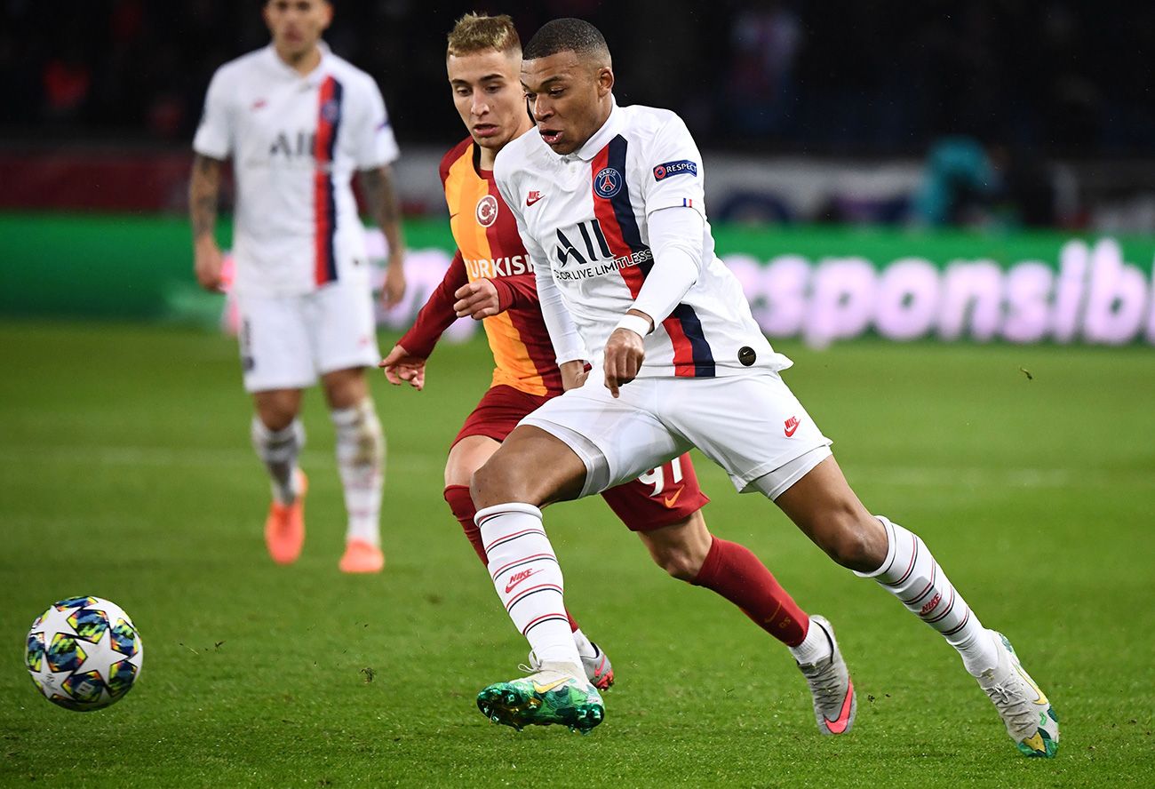 Mbappé During the party against the Galatasaray