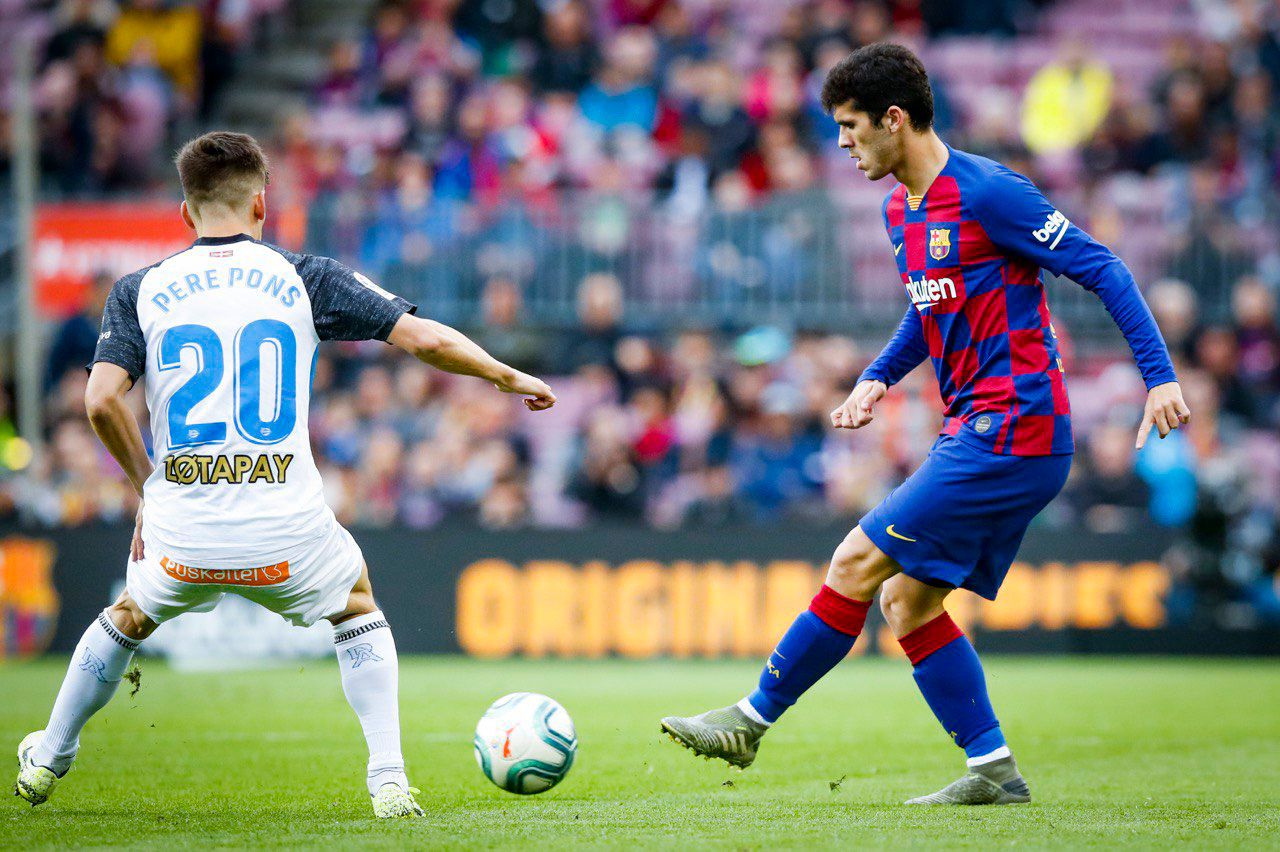 Carles Aleñá in an action of game against the Alavés