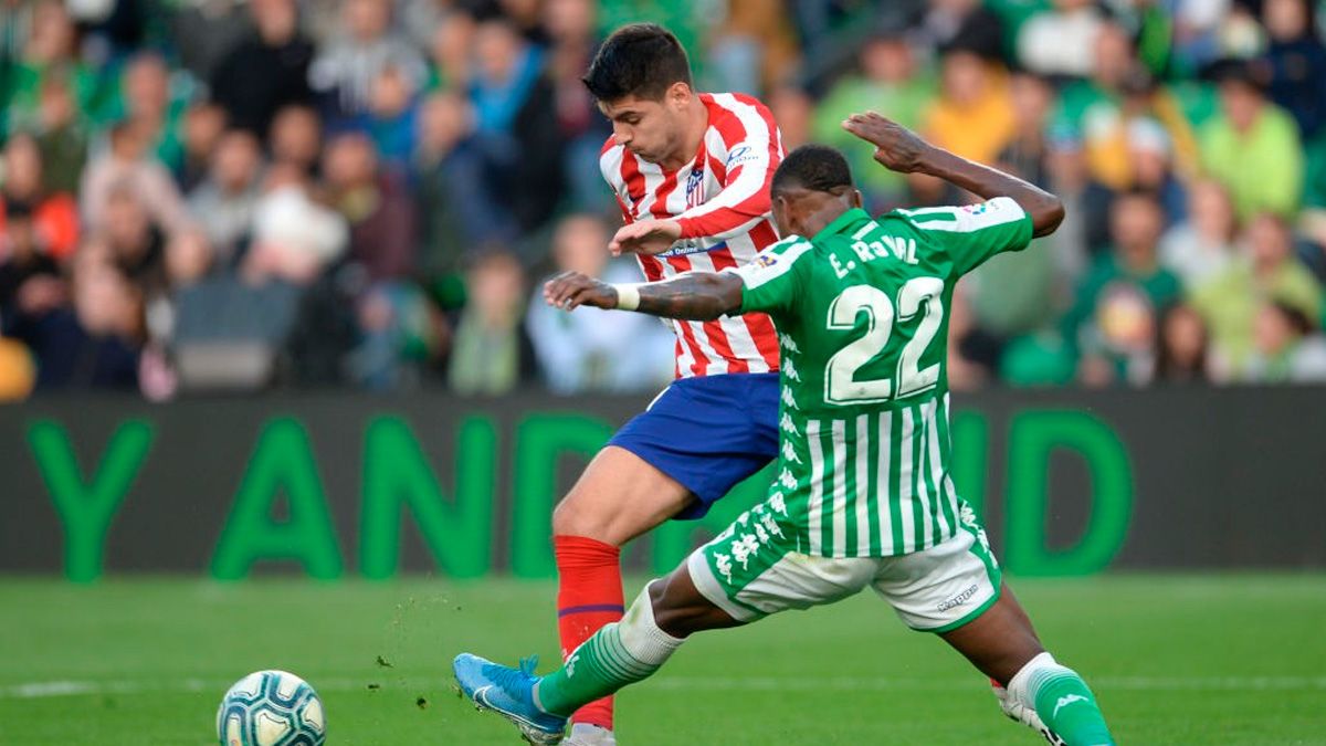 Emerson in a match with Real Betis in LaLiga