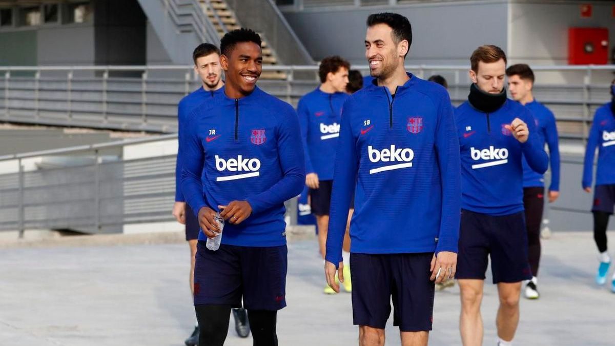 The players of Barça in a training session | FCB