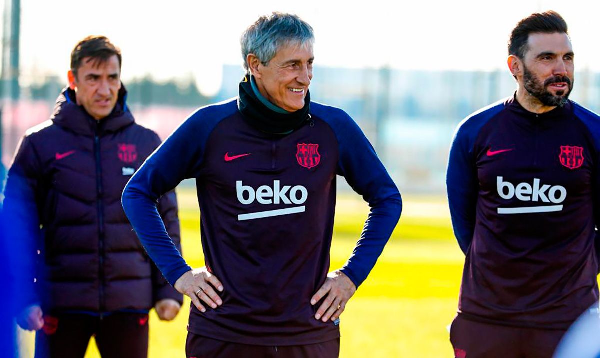 Setién en su primer entrenamiento con el Barça / Foto: Twitter FCB