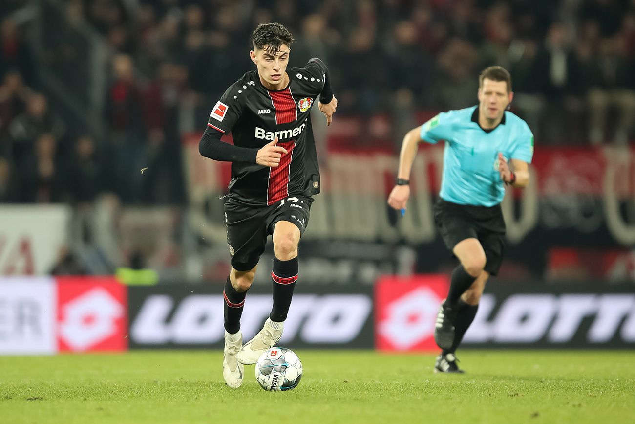 Havertz Drives the balloon in a party of the Leverkusen