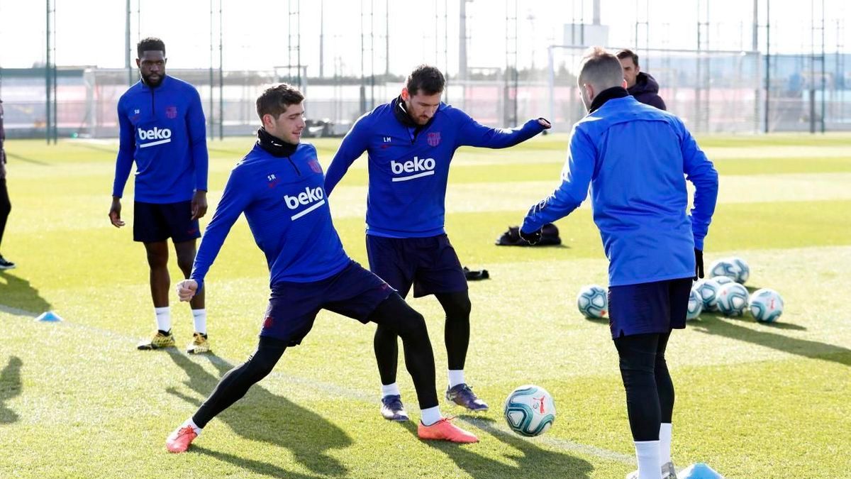 Los jugadores del FC Barcelona en una sesión de entrenamiento | FCB