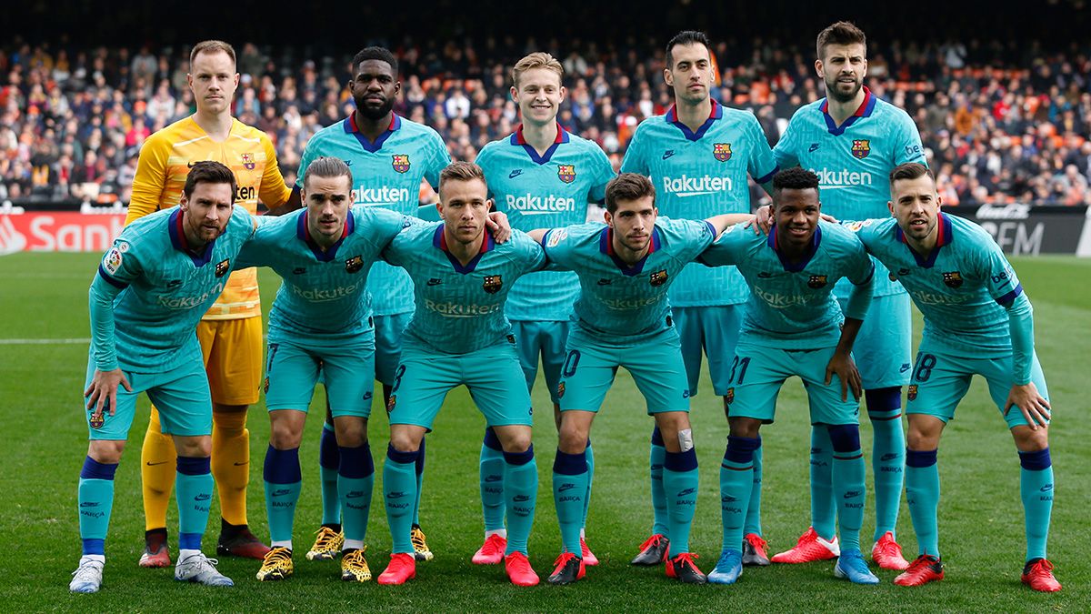 The players of Barça in a match of LaLiga against Valencia
