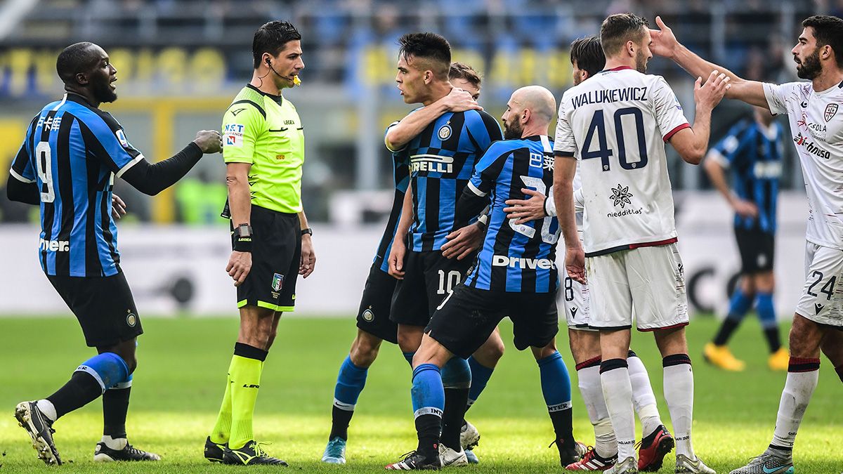 Lautaro Martínez after being sent out in a match of Inter Milan