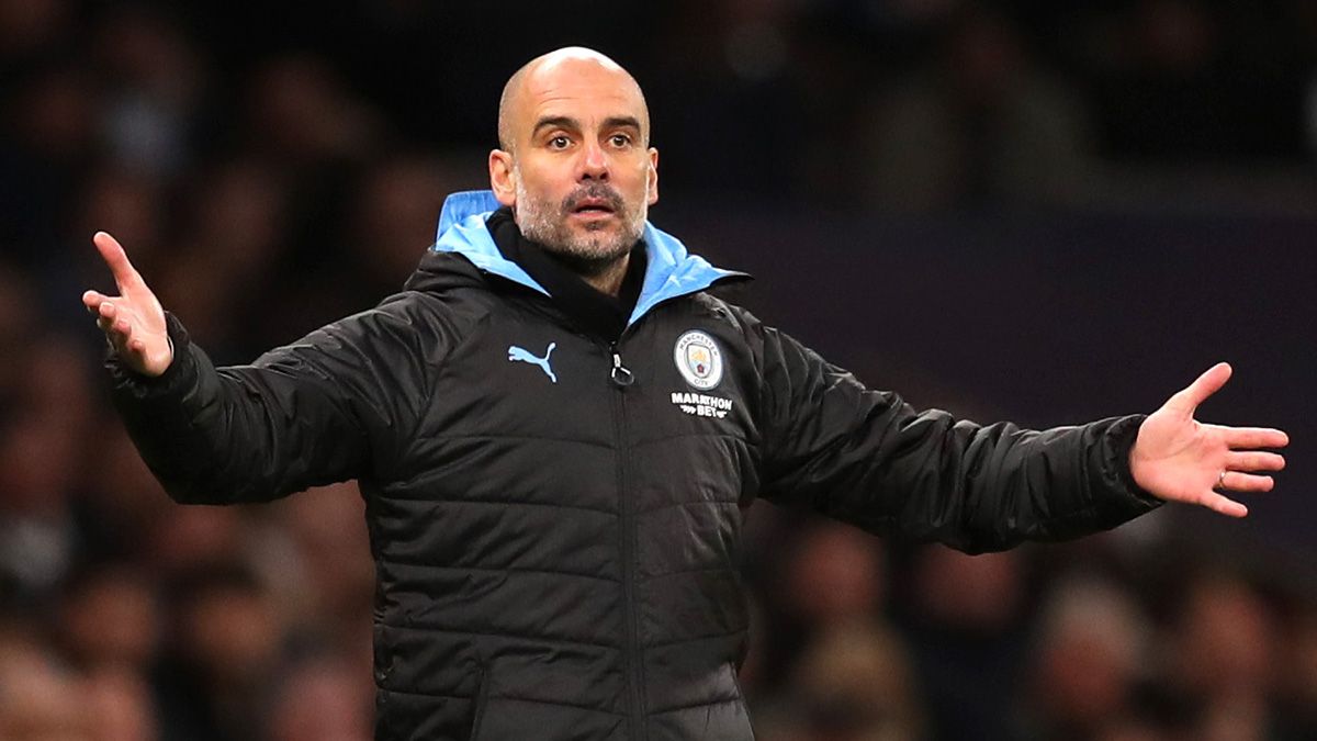 Pep Guardiola in a match of Manchester City in the Premier League