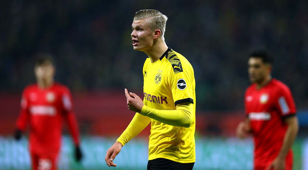 Haaland In a party with the Dortmund