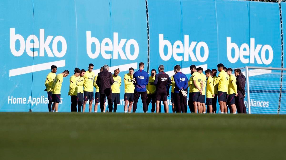 The players of Barça in a training session | FCB