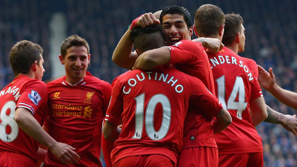 Luis Suárez and Philippe Coutinho celebrate a goal of Liverpool