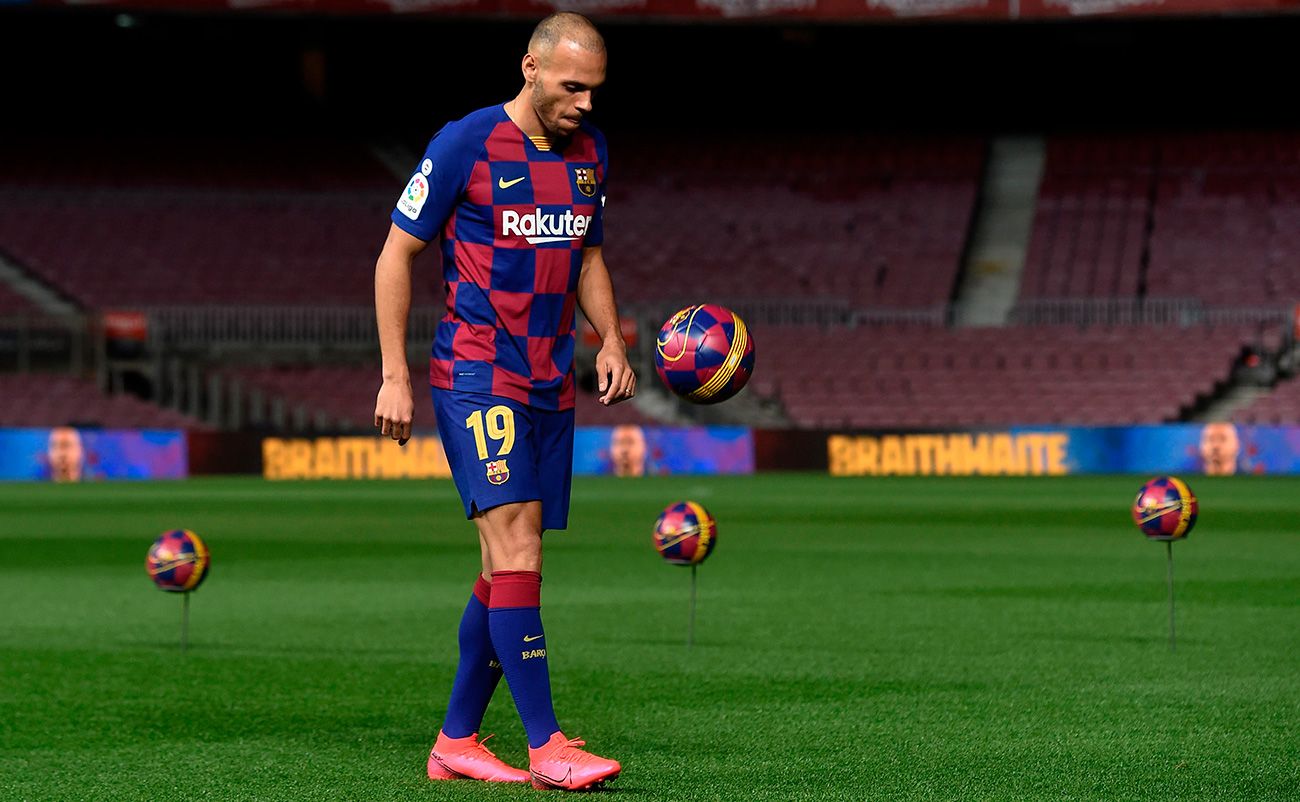 Braithwaite en su presentacion con el FC Barcelona