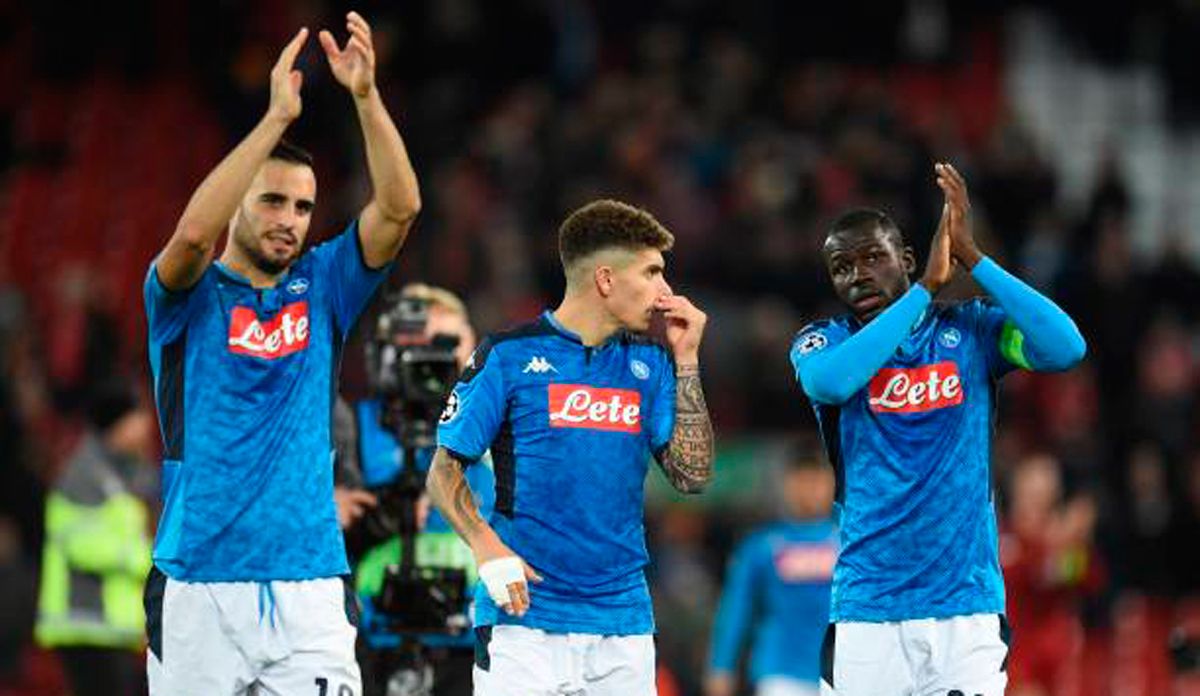 Koulibaly, beside Di Lorenzo and Maksimovic