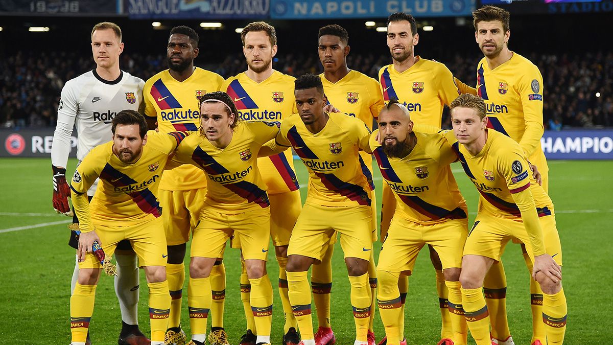 Los jugadores del Barça en un partido de Champions League contra el Napoli