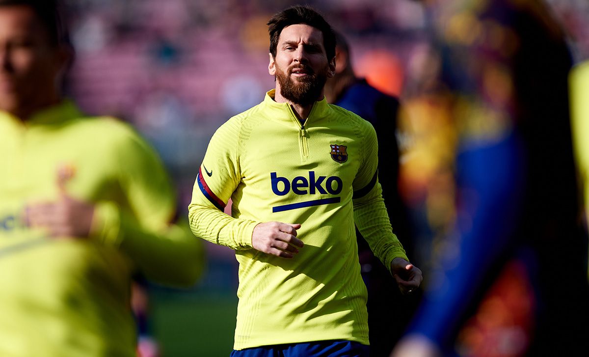 Leo Messi, heating before a match with the FC Barcelona
