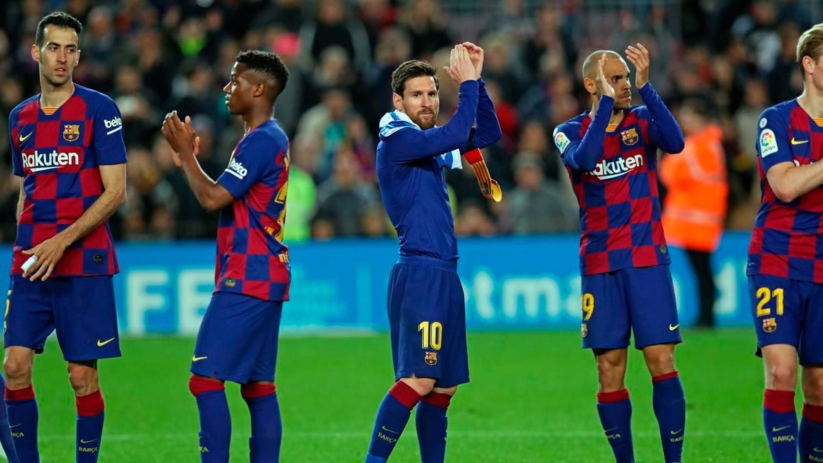 The players of Barça celebrate a win against Real Sociedad in LaLiga | FCB