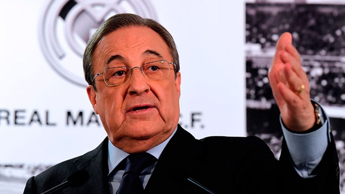Florentino Pérez in a press conference of Real Madrid
