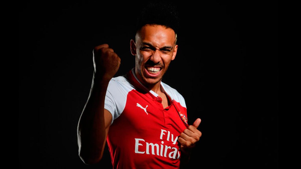 Pierre-Emerick Aubameyang in his presentation with Arsenal