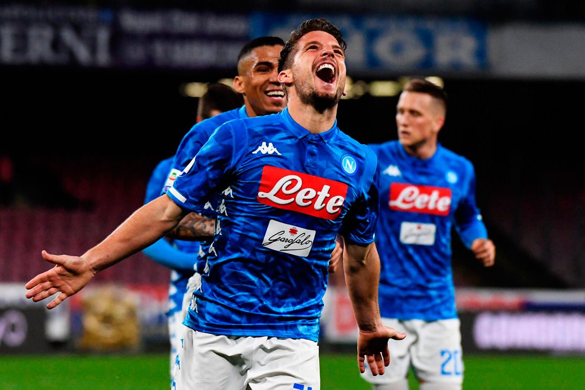 Dries Mertens Celebrates a goal with the Naples / Photo: Twitter Mertens