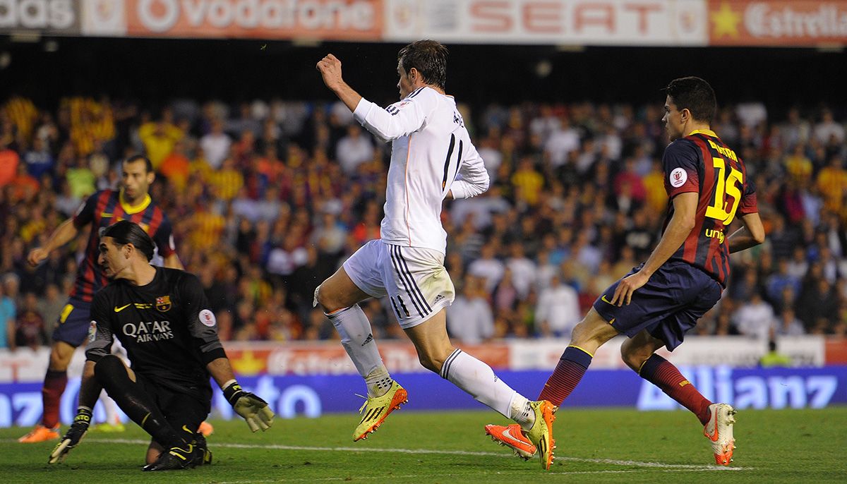 Gareth Bale, superando a Bartra y marcando un gol a Pinto