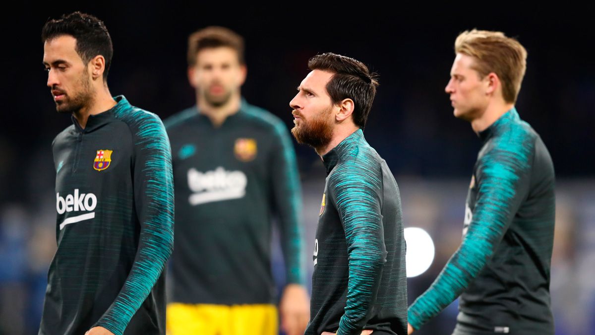 Los jugadores del Barça en un calentamiento en la Champions League