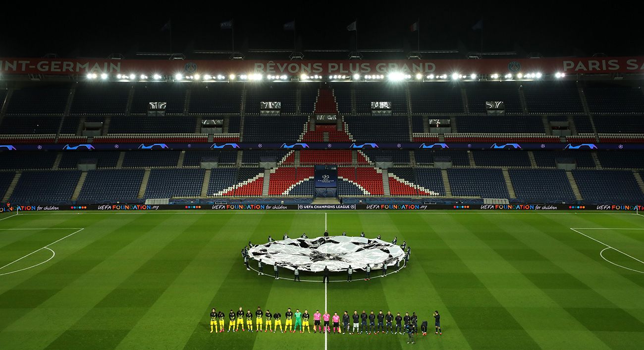 The stadium of the PSG empty in the eighth of Champions