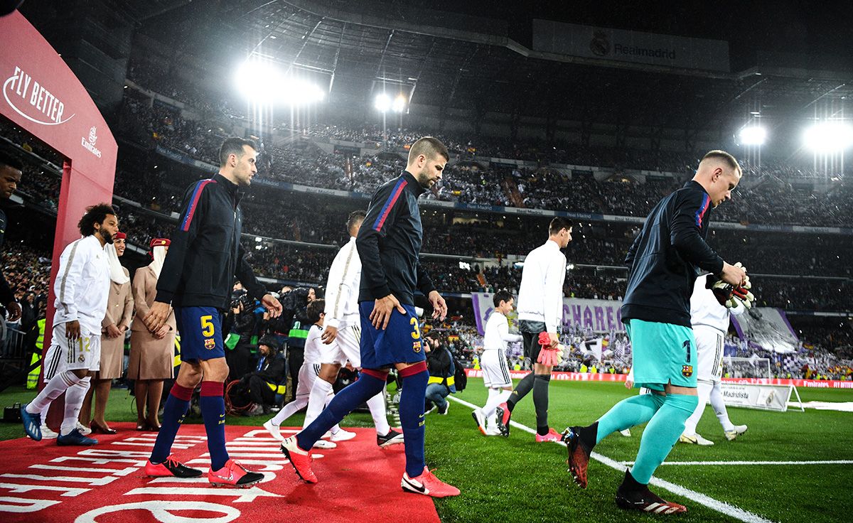 FC Barcelona and Real Madrid, just before the dispute of a Clásico