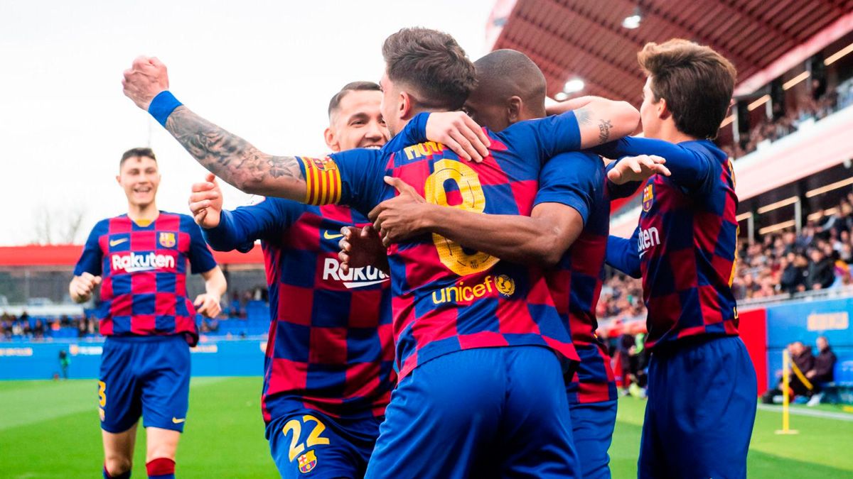 Los jugadores del Barça B celebran un gol en la Segunda División B | FCB