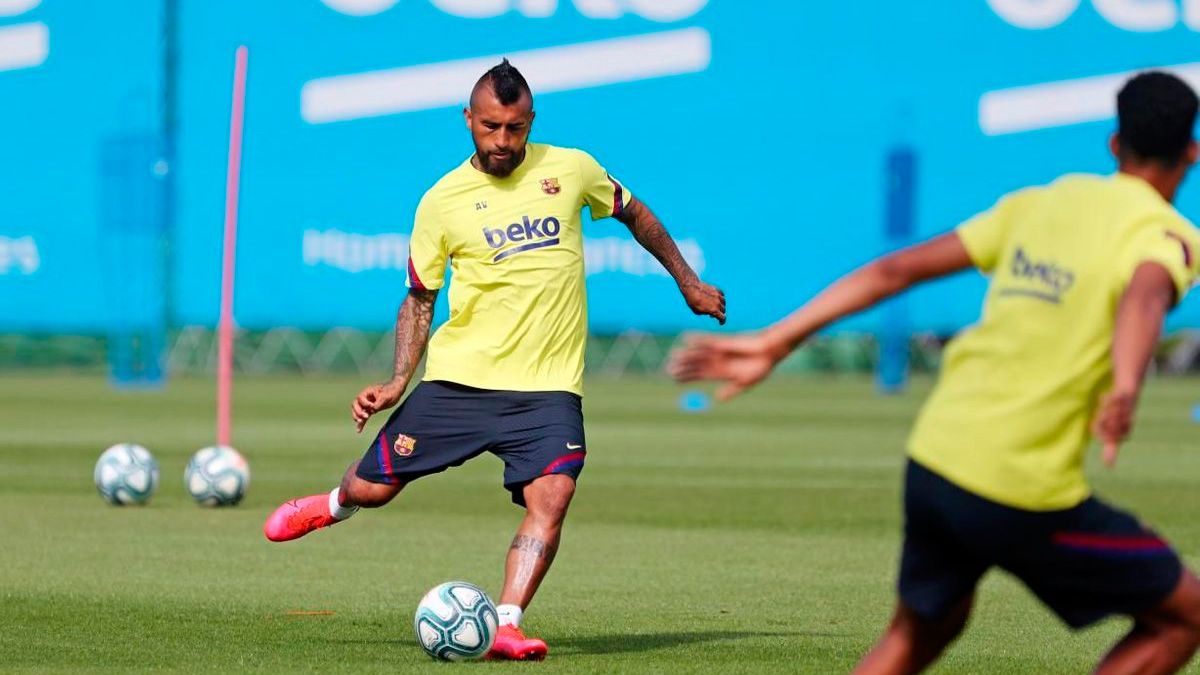 Arturo Vidal in a training session of Barça | FCB