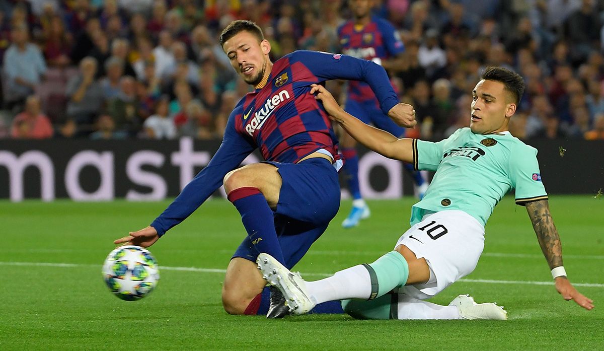Clément Lenglet in a duel in front of Lautaro in the Barça-Inter