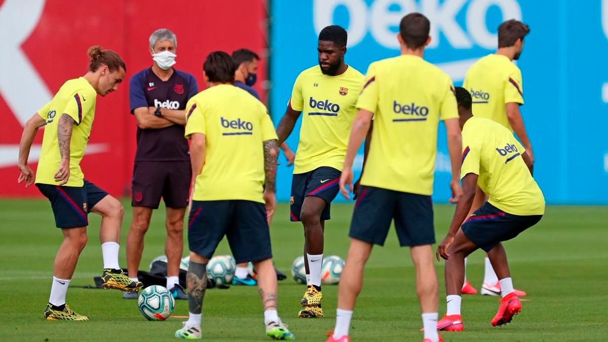 The players of Barça in a training session | FCB