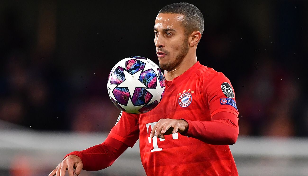 Thiago Alcántara en un partido de Champions con el Bayern