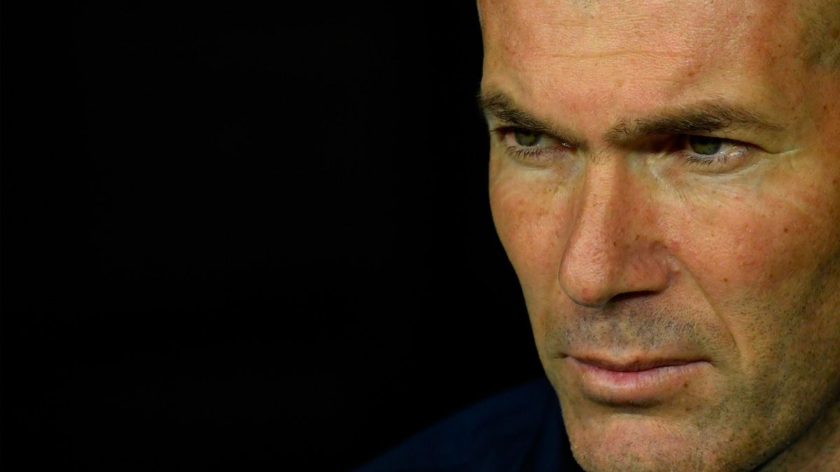 Zinedine Zidane en un partido del Real Madrid en LaLiga