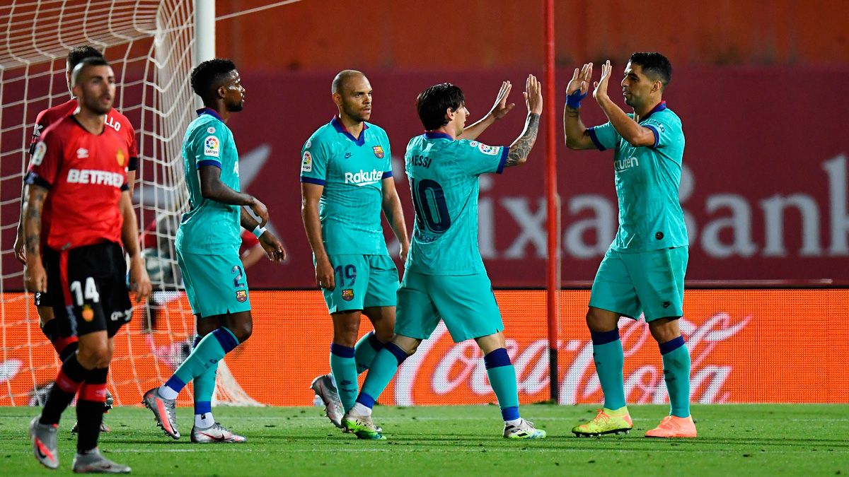 Leo Messi and Luis Suárez celebrate a goal of Barça in LaLiga