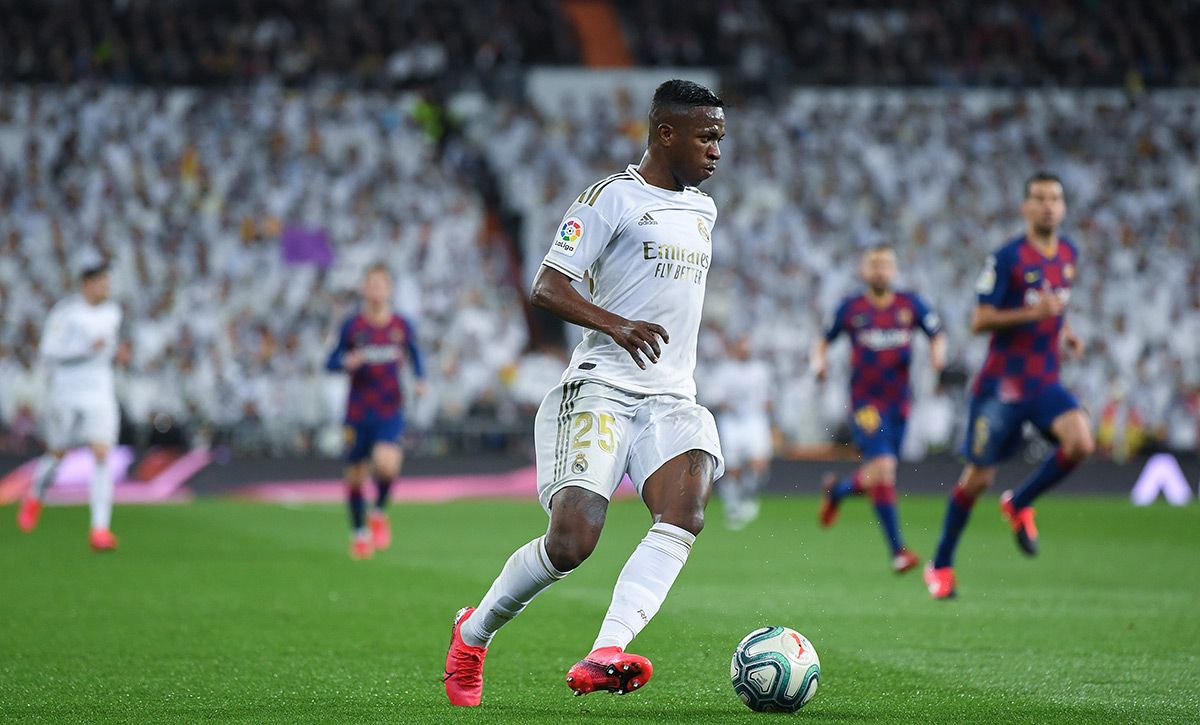 Vinicius Jr, during a Clásico against the FC Barcelona